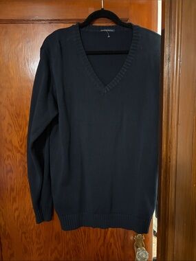 Brandy Melville Navy V-Neck Sweater over sized M-L